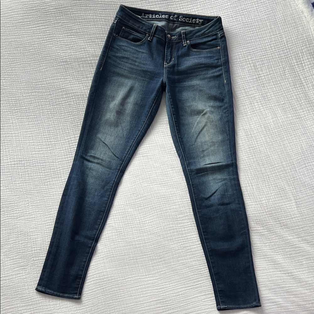 Articles Of Society Mya Skinny Jeans in “Dark Vintage” Wash • Size 26